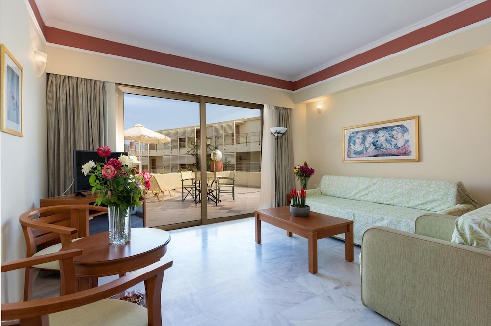 Hydramis Palace 48/69
