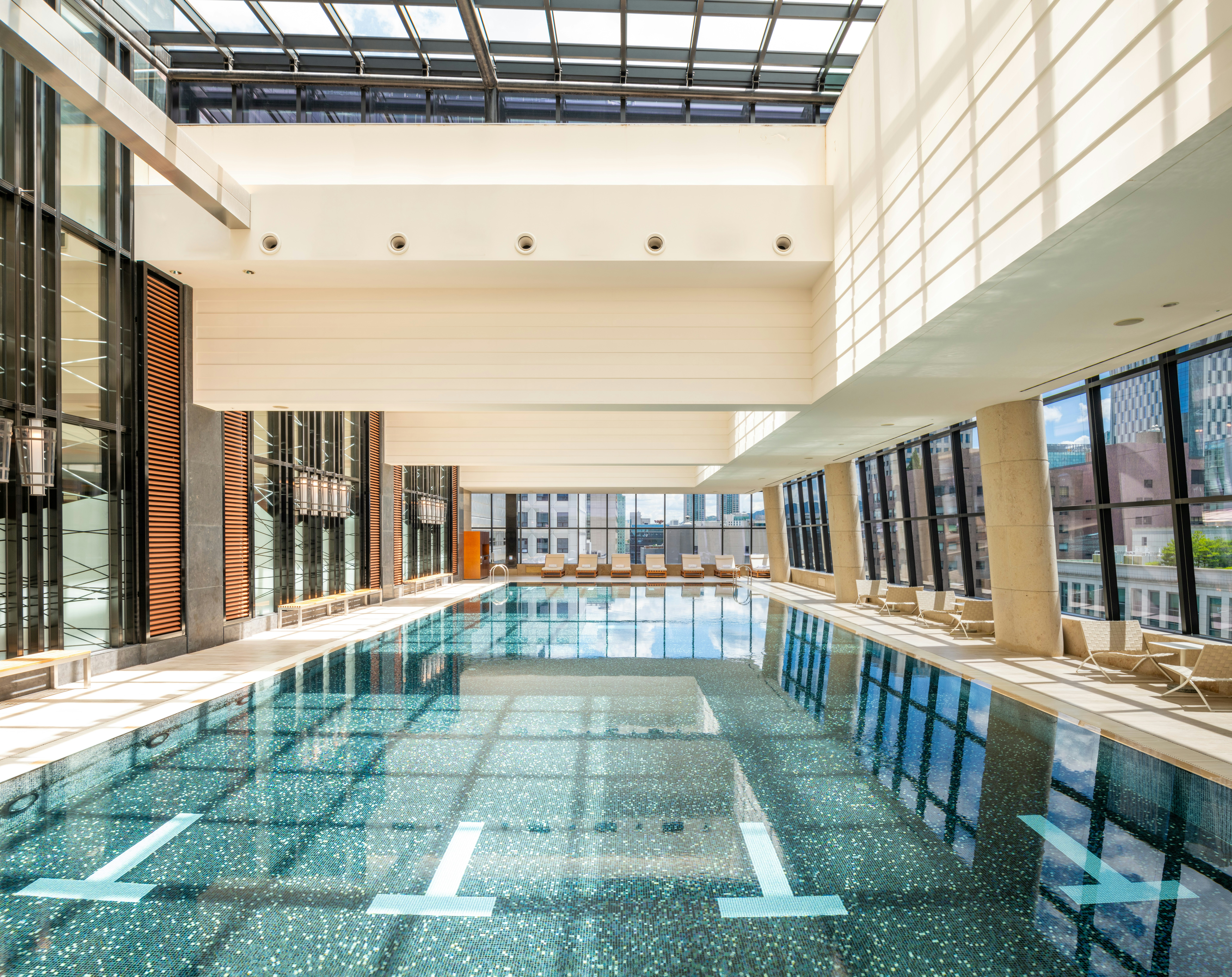 Conrad Seoul 22/78
