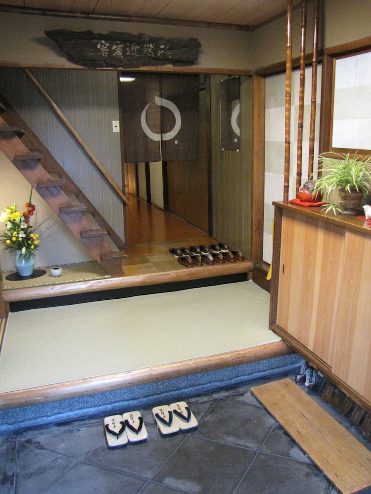 Ryokan Nakajimaya 4/32