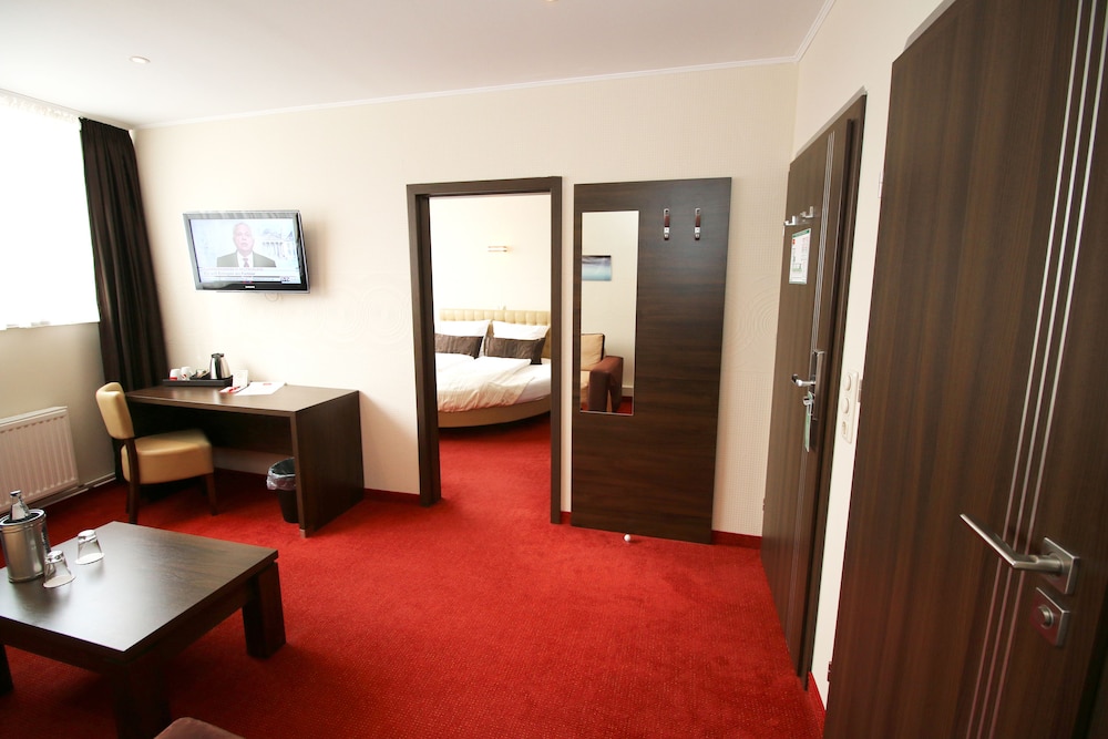 home Hotel 25/40