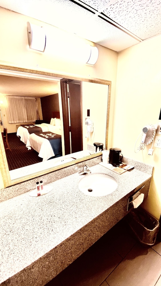 Days Inn by Wyndham Salina South 55/60