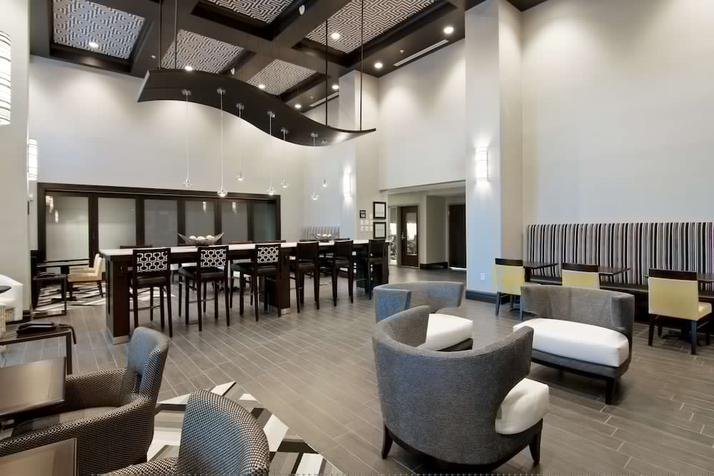Hampton Inn Suites Bellevue Downtown Seattle Wa 36/53