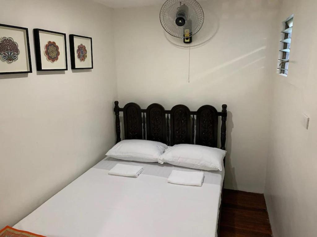 Courtyard Hotel 11/40