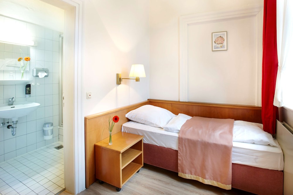 Hotel Pelli Hof Rendsburg By Tulip Inn 11/33