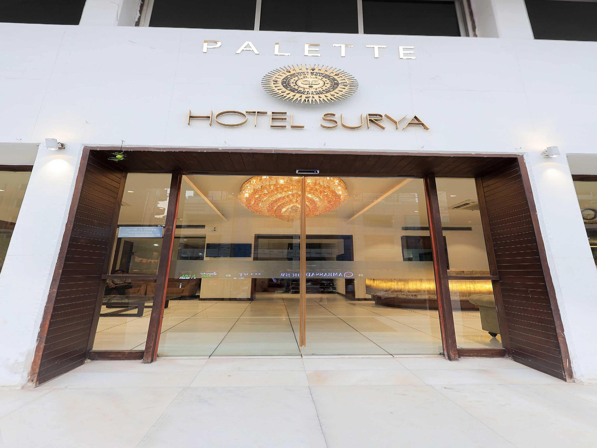 Oyo 9677 Hotel Surya 1/29