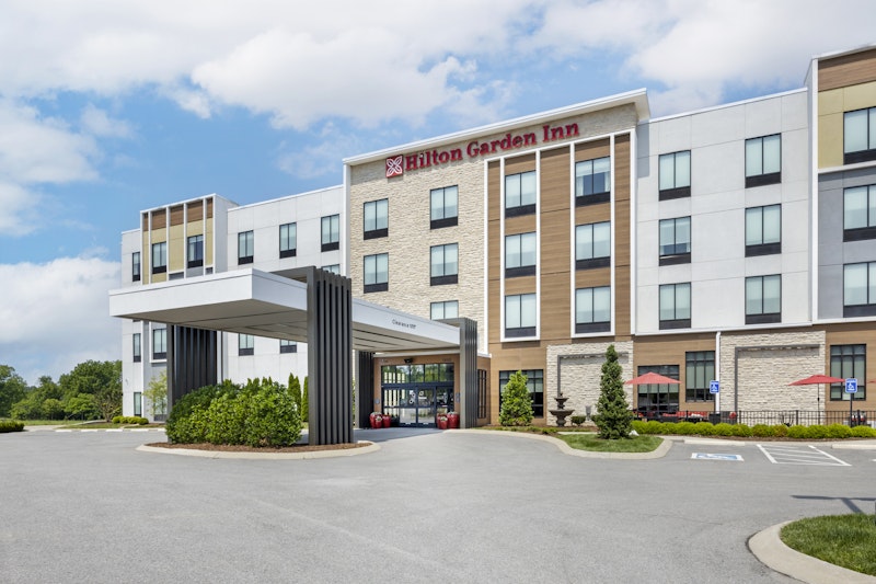 Hilton Garden Inn Gallatin 14/16