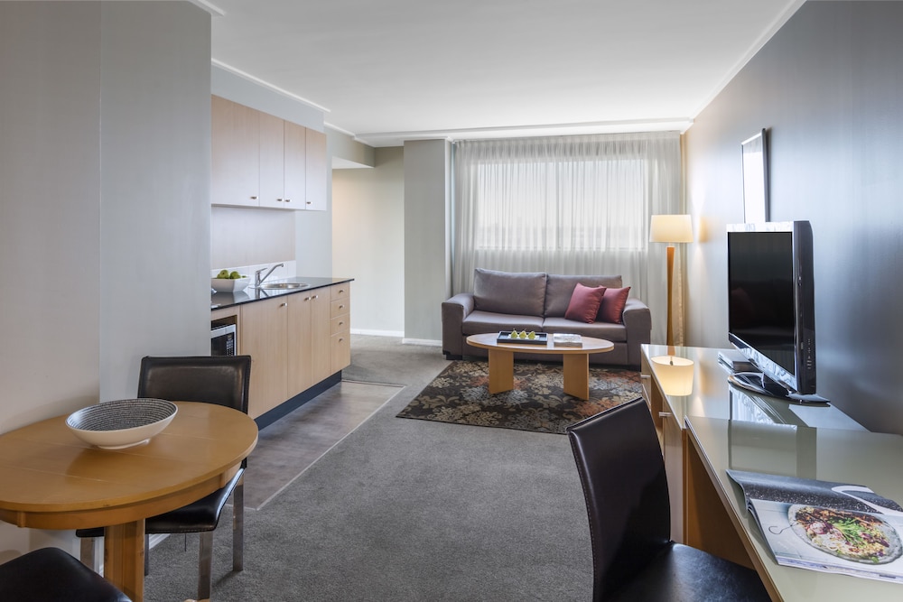 Nesuto Parramatta Apartment Hotel 60/67