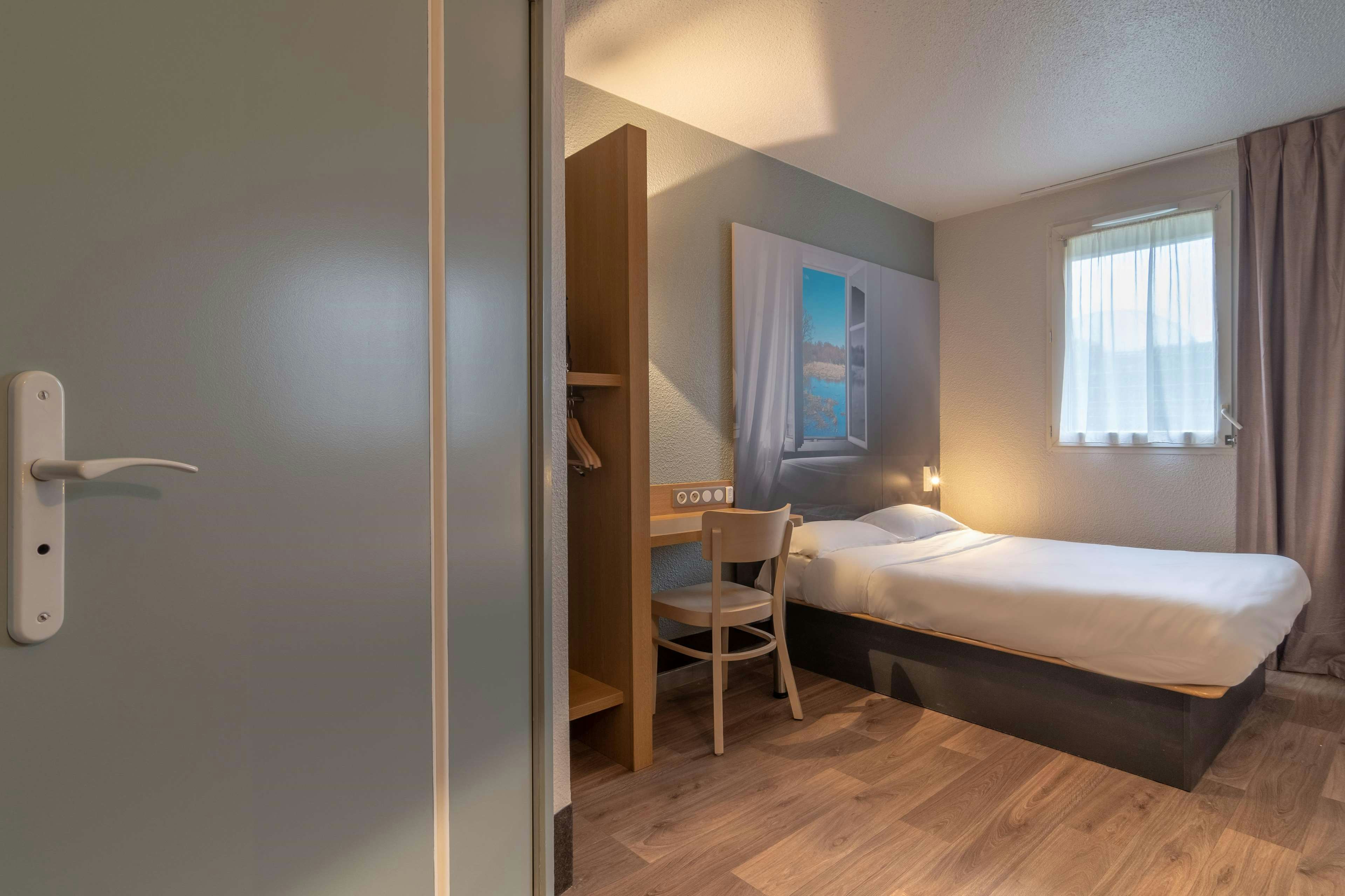 B&B Hotel Chateauroux Deols 14/14