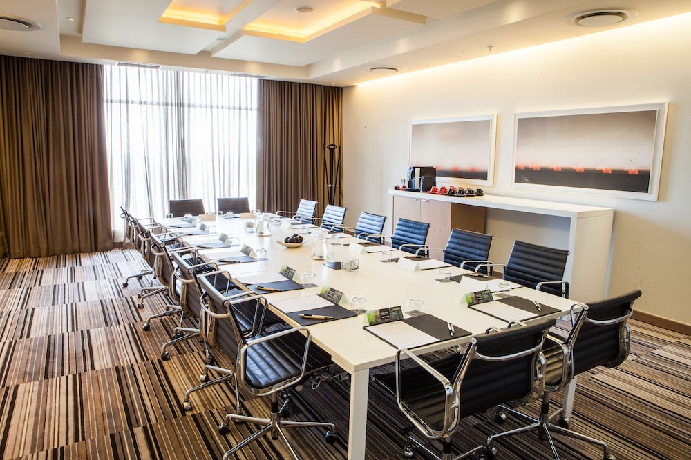 Southern Sun Hyde Park Sandton 39/48