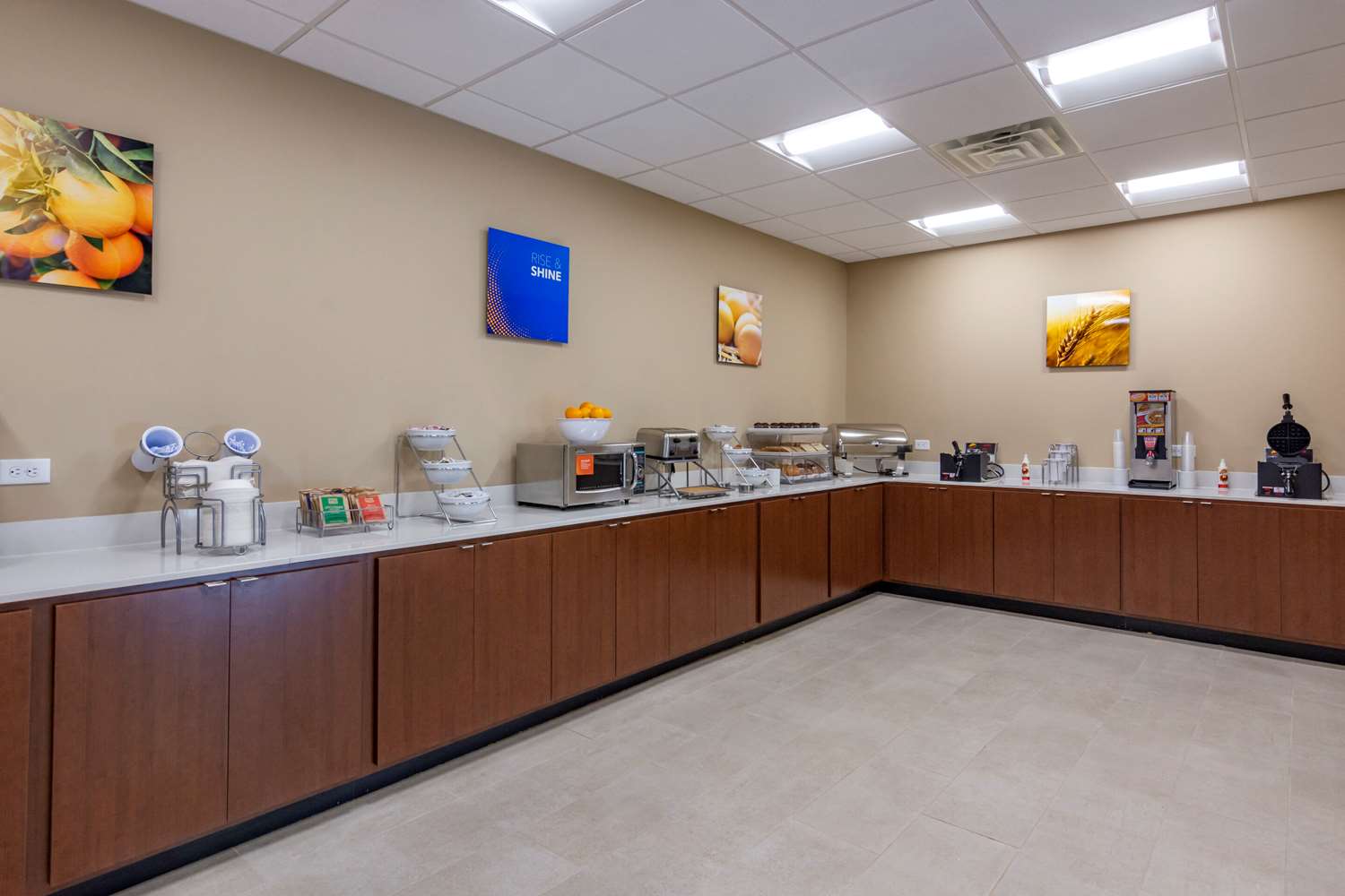 Comfort Inn & Suites Charlottesville Hollymead Town Center 3/13