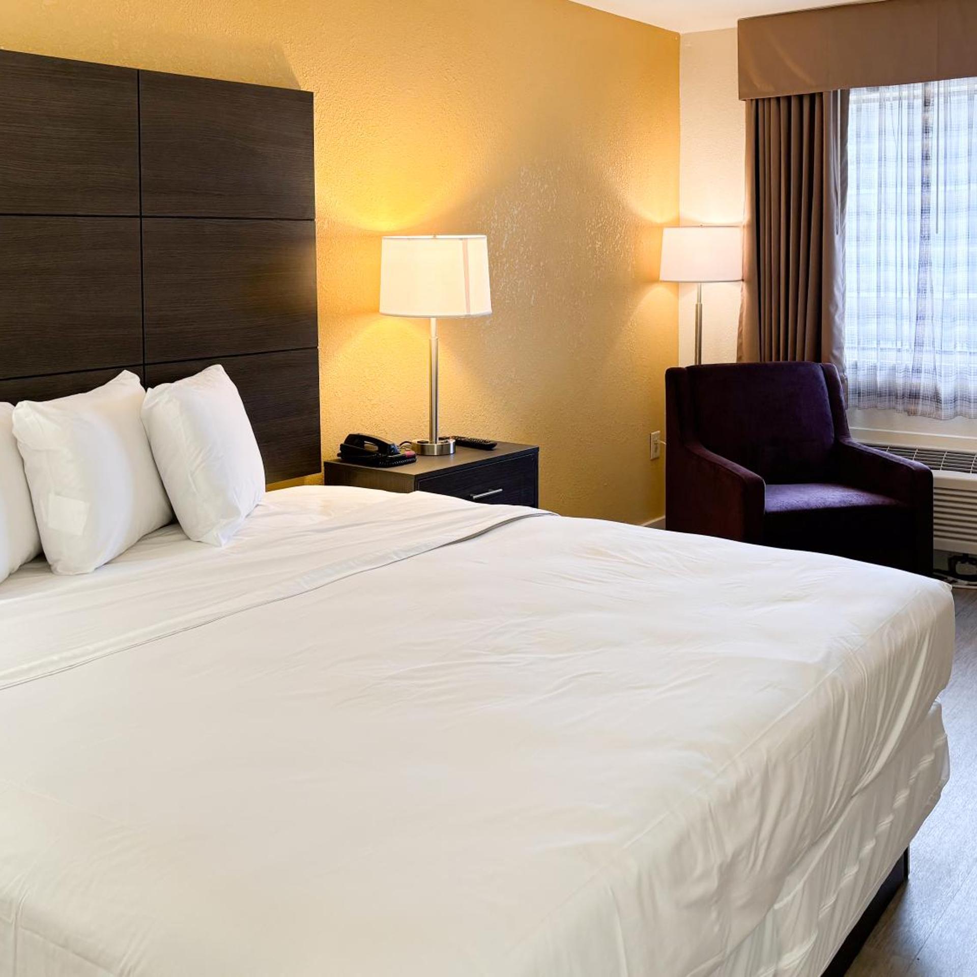 Motel6 Charlotte, NC-Northlake 25/34