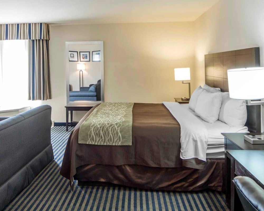 Quality Inn Tulsa-Downtown West 6/27