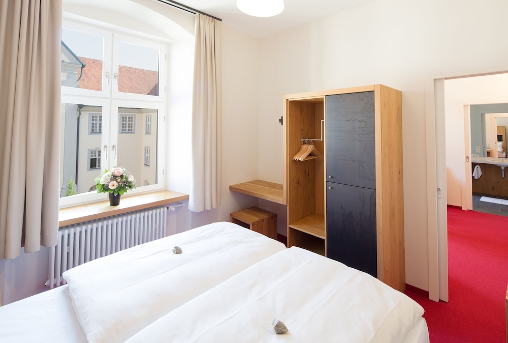 Kloster Holzen Hotel 9/32