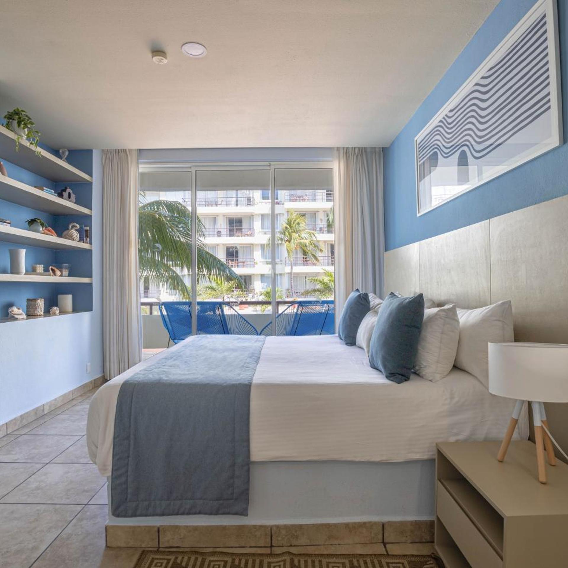 1 Bedroom, Suite, Garden or Ocean View