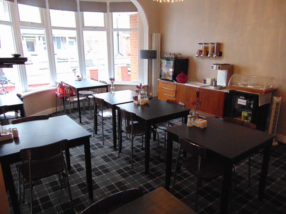The Golden Sands - Guest house 38/44