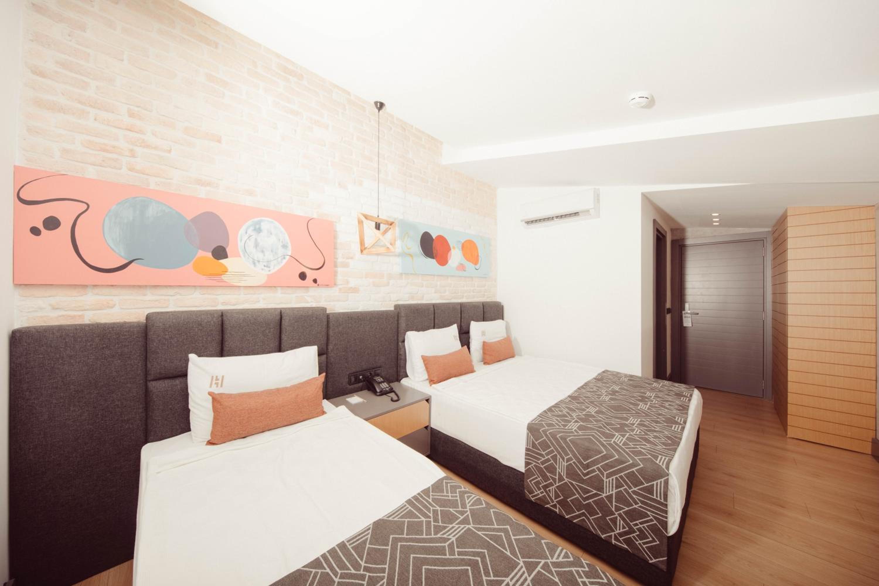 Laren Business Hotel And Spa 27/81