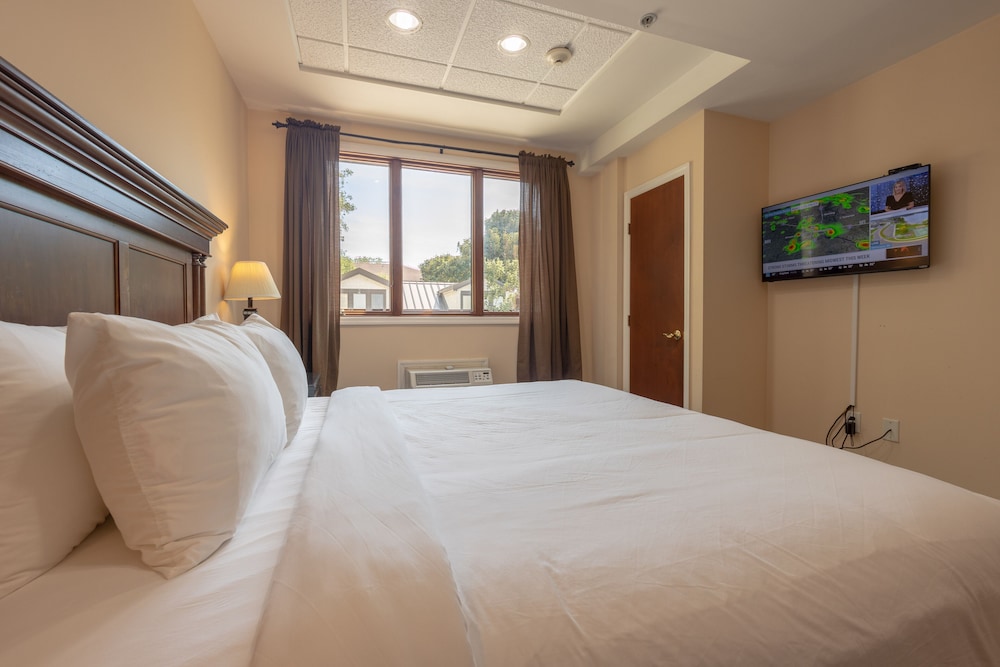 Ocean Inn and Suites 21/72