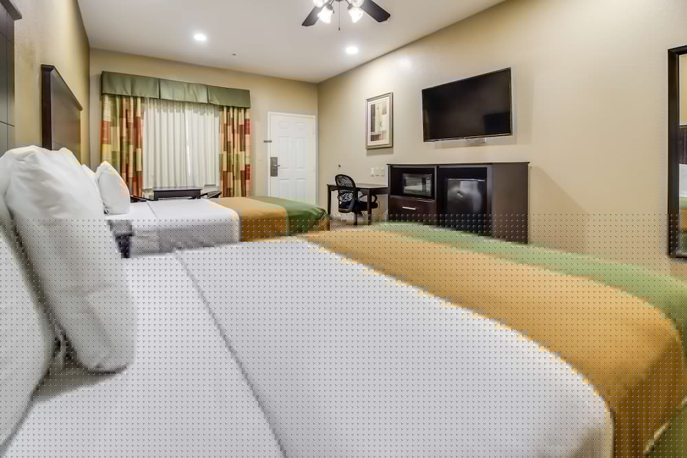 Americas Best Value Inn And Suites Tomball 20/30