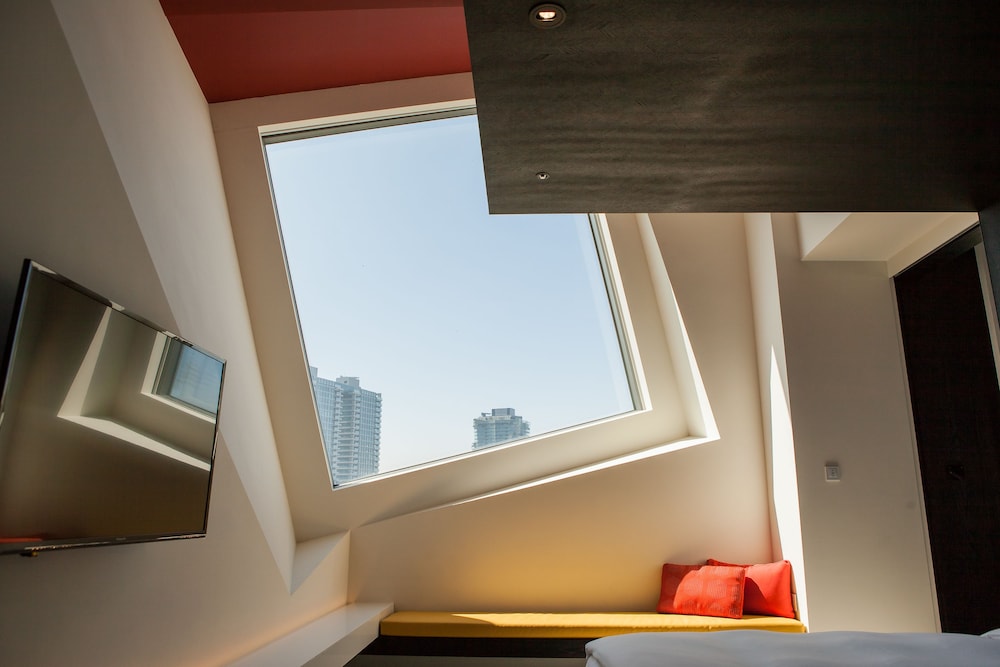 The Place Taichung 35/72
