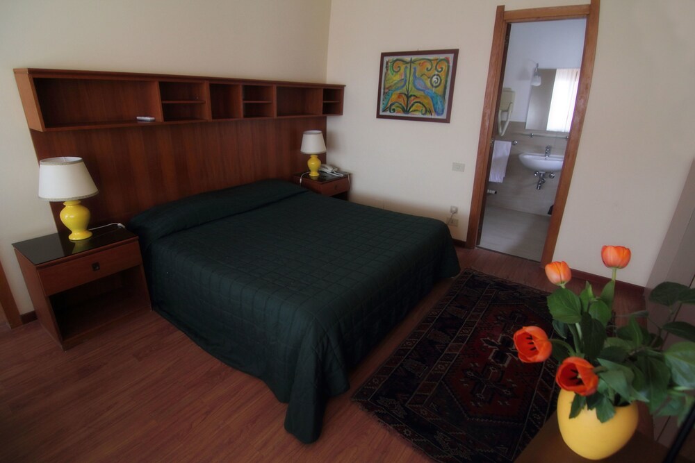 Marbela Residence 24/84