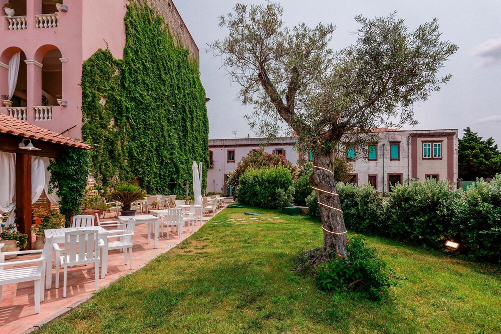 Hotel Palazzo Sa Pischedda 72/78