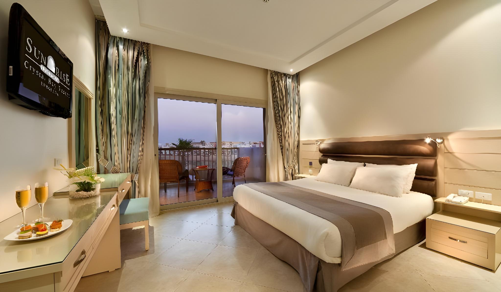 Suite, Beach Front