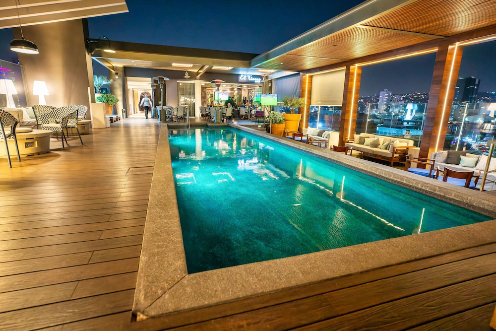 K Tower Boutique Hotel By Lucerna 23/49