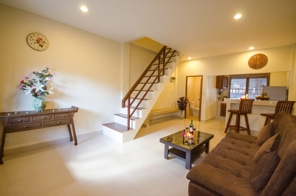 Namphung Phuket 60/78