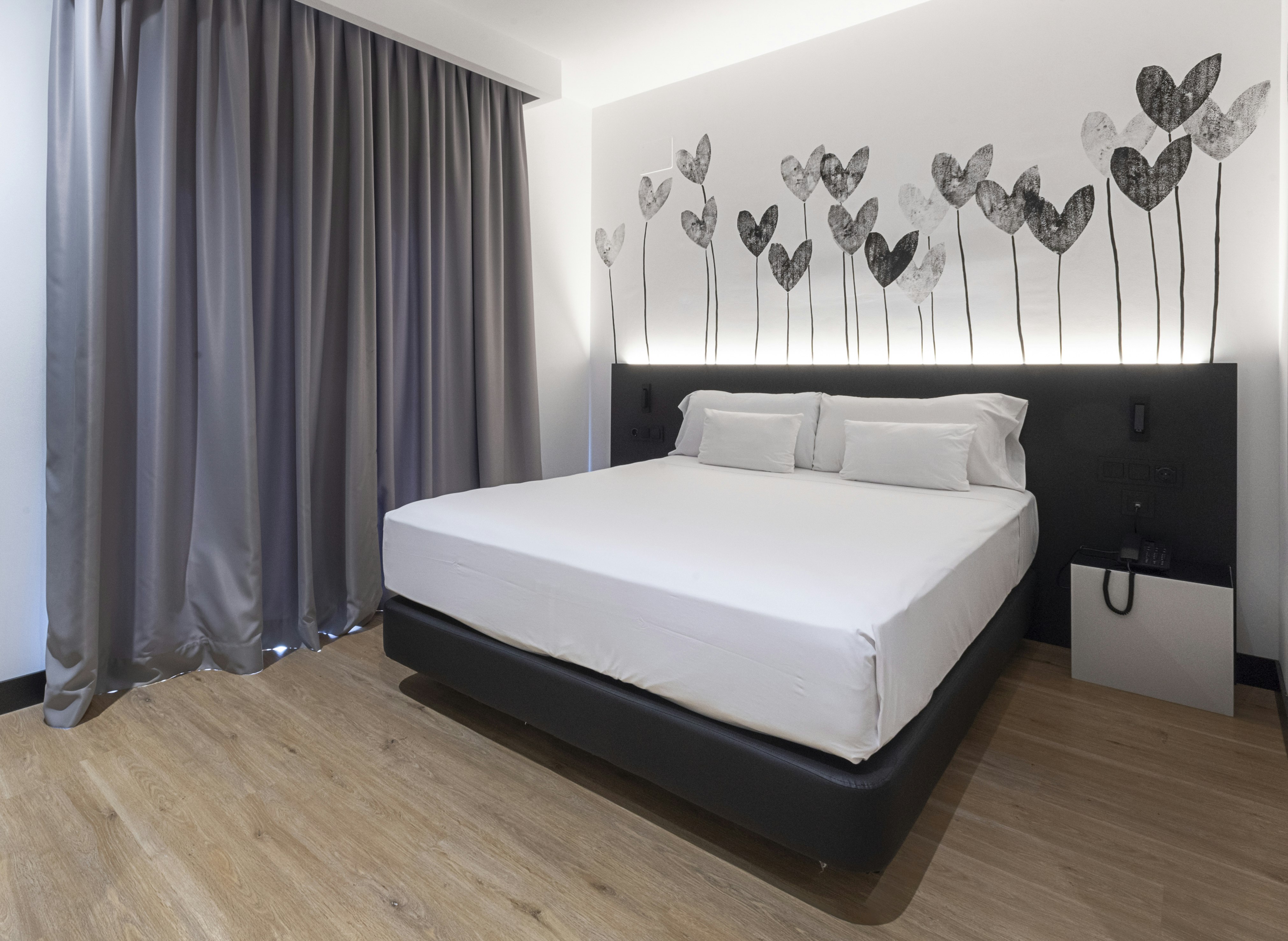 Hotel Sercotel Plana Suites 19/53