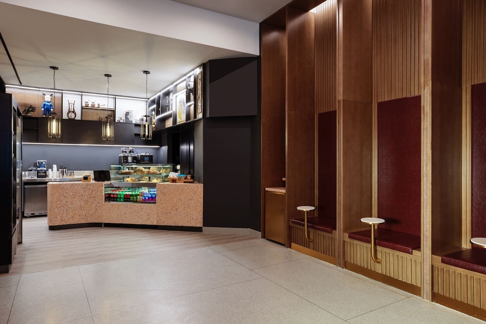Renaissance New York Flushing Hotel at Tangram 3/44