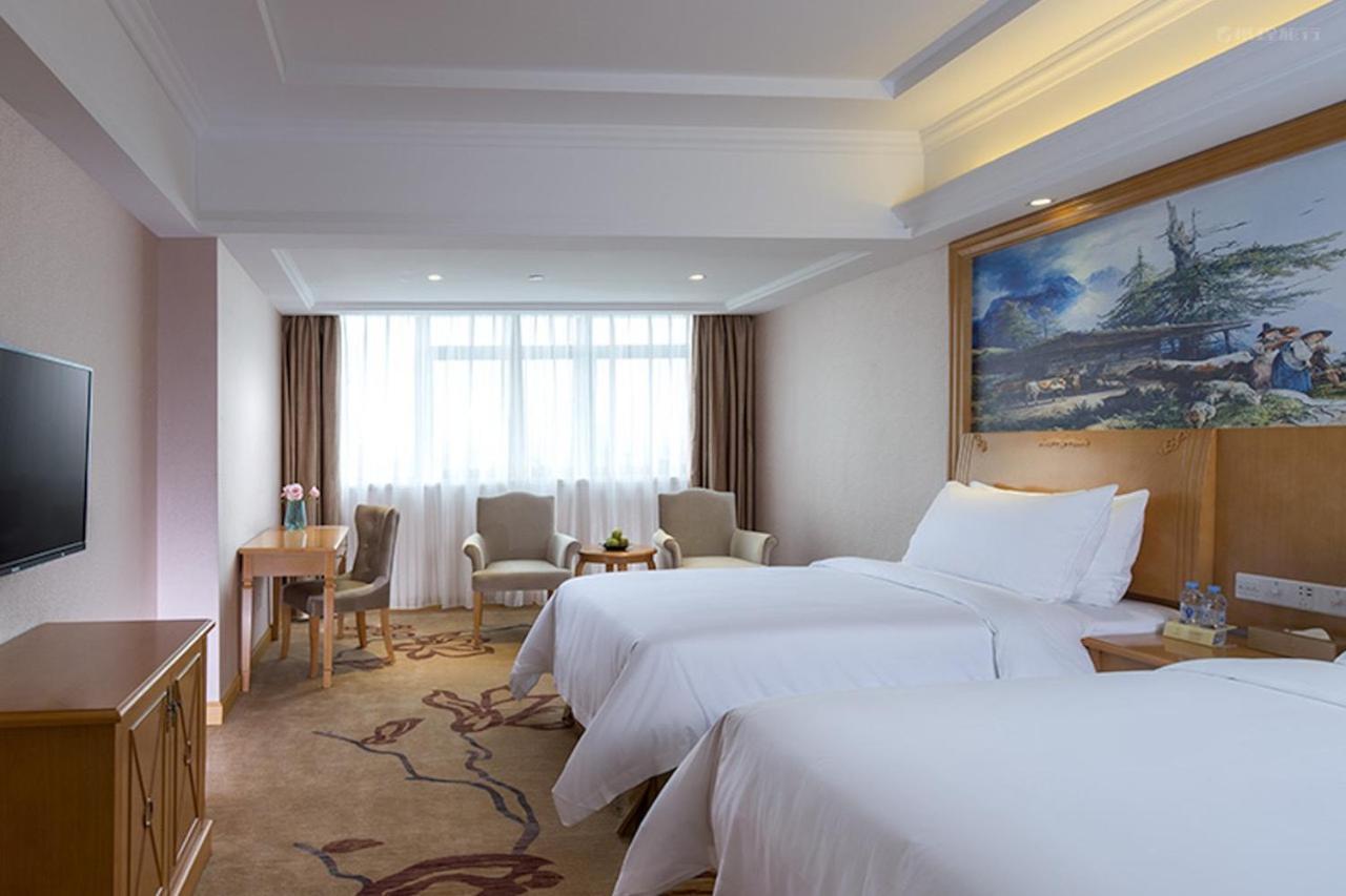 Vienna International Hotel (Foshan Nanhai Heshun) 20/37