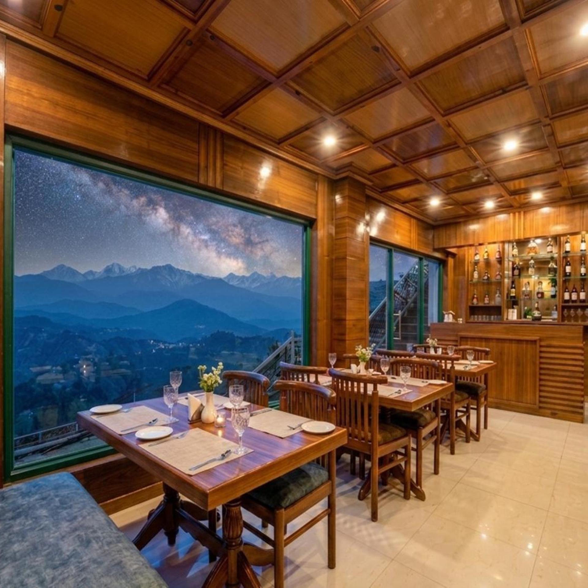 GALLEU HILL RESORTS 36/54