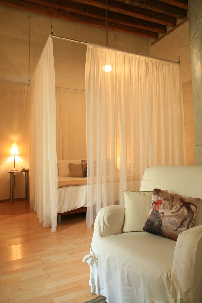 El Sueno Hotel And Spa 40/77