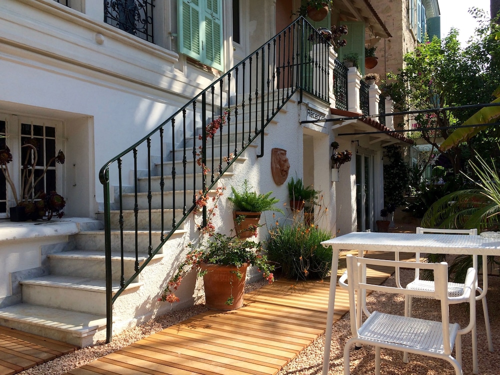 Hotel Villa Rose 34/49