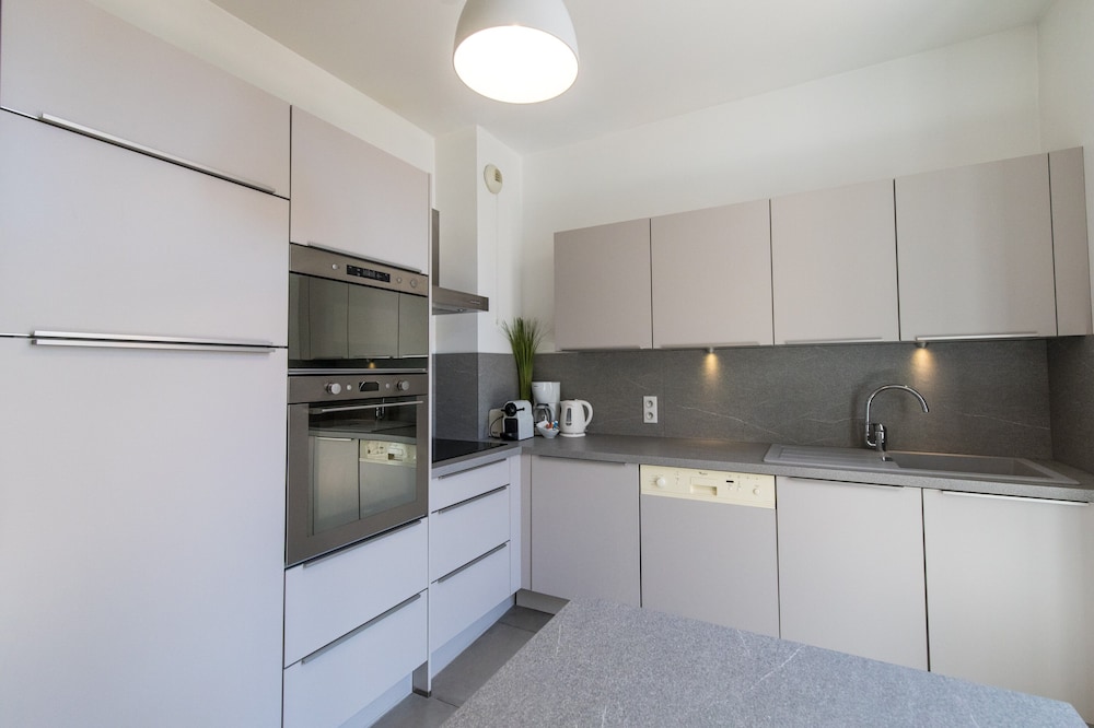 Cannes Croisette Prestige Apparthotel 9/50