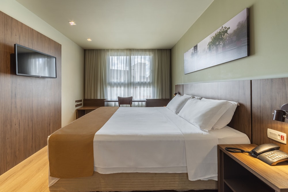 Hotel Laghetto Vivace 24/57