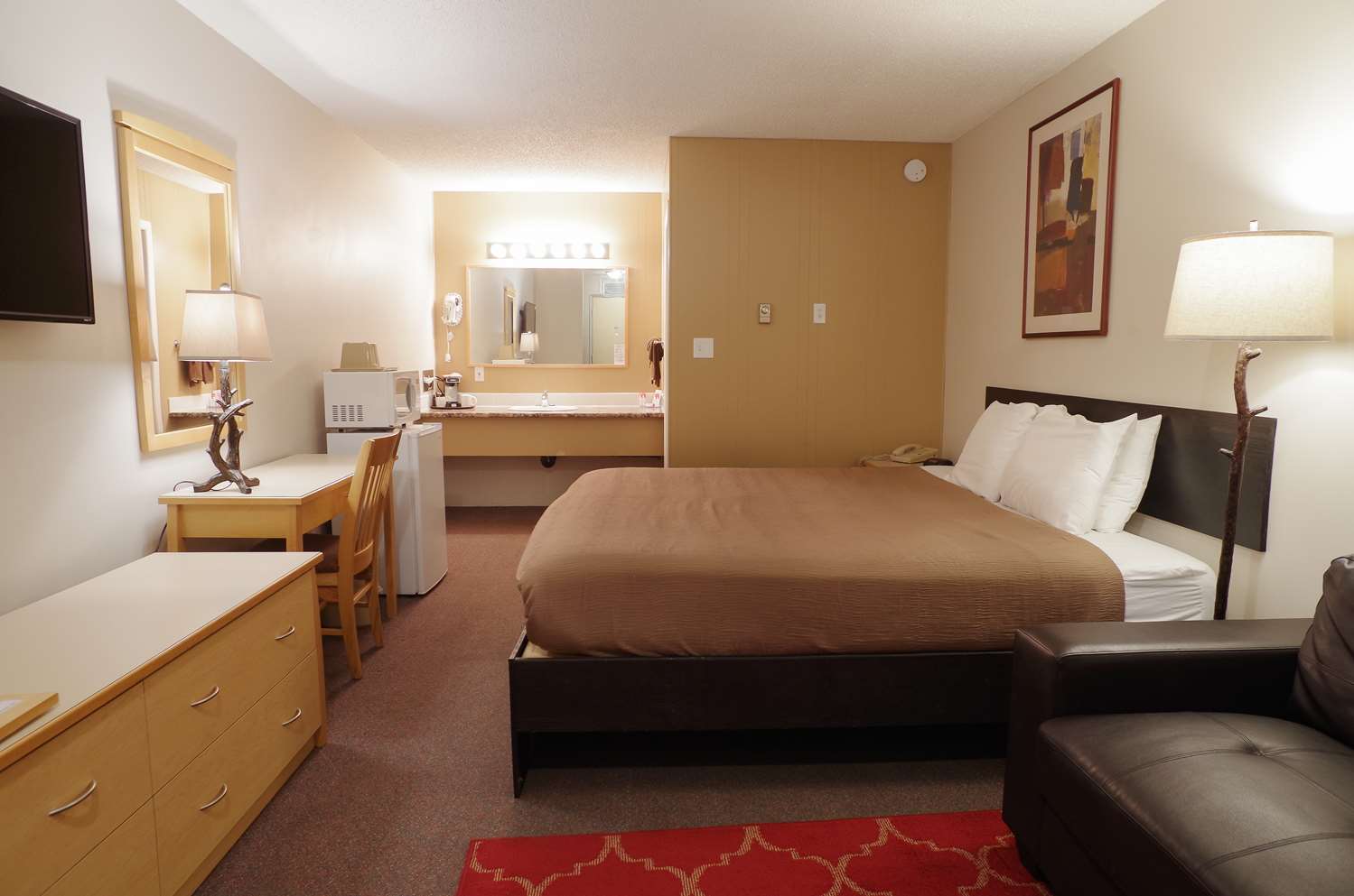EasyStay Inn & Suites Fernie 37/37
