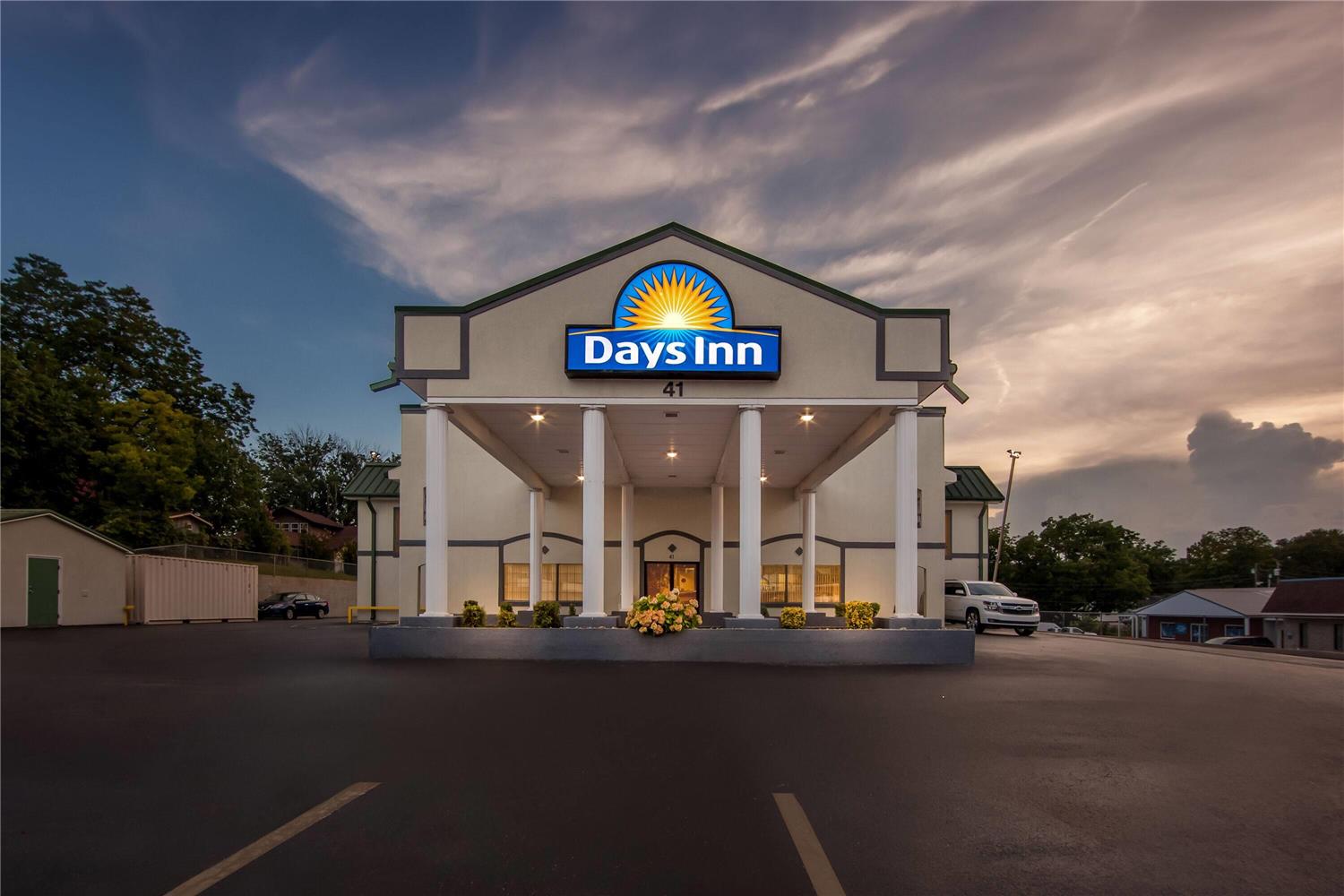 Days Inn by Wyndham Lexington 2/25