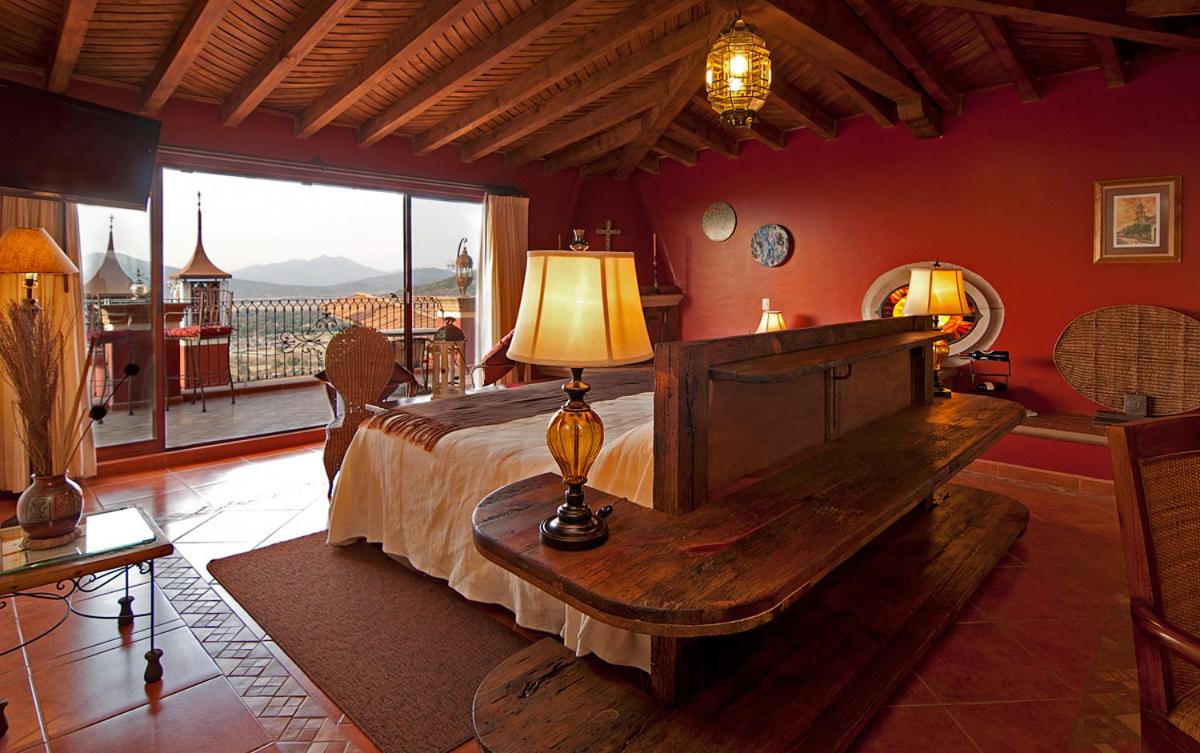 Hotel Porton Del Cielo 26/46