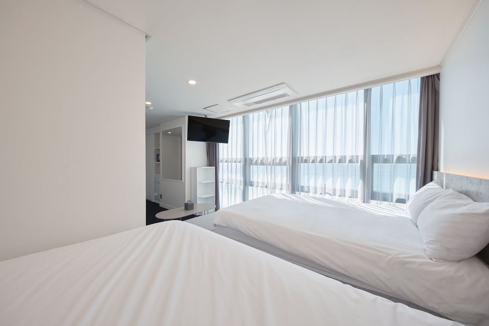 UH Suite The Haeundae 19/64