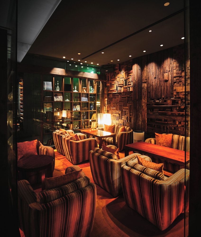 PARK HYATT SEOUL 55/76