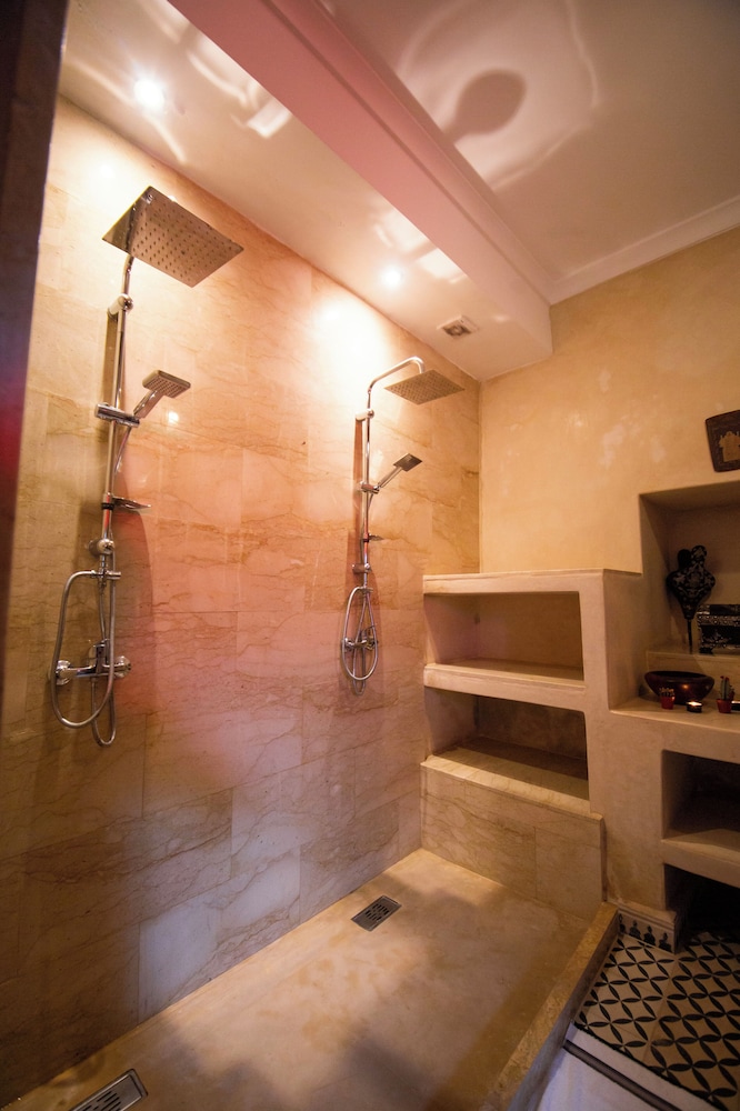 Riad Ta'achchaqa 25/50