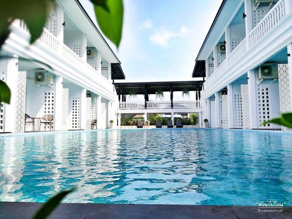 Chaanburi Boutique Resort 35/40