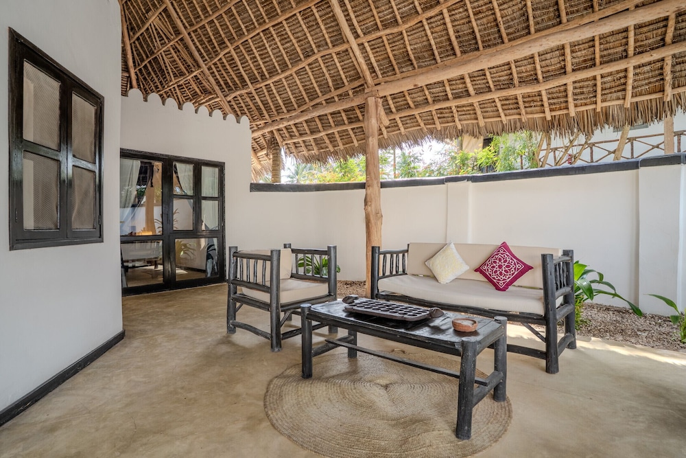 Pongwe Bay Resort 35/50