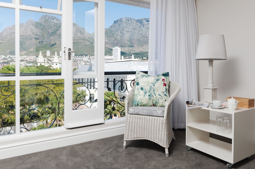 Cape Town Hollow Boutique Hotel 16/66