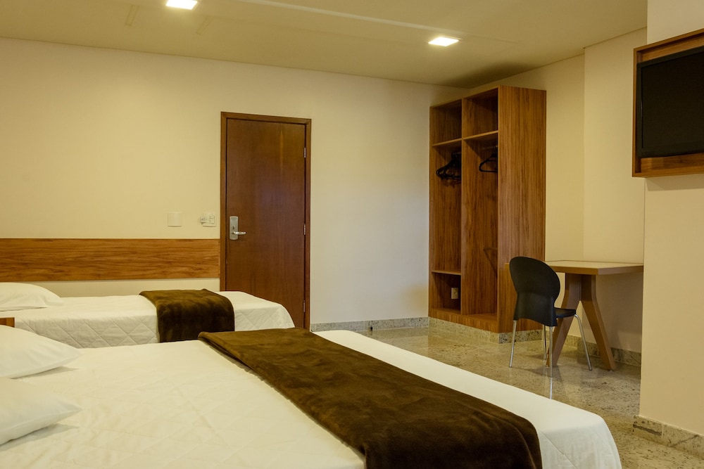 Lindoya Hotel 17/50