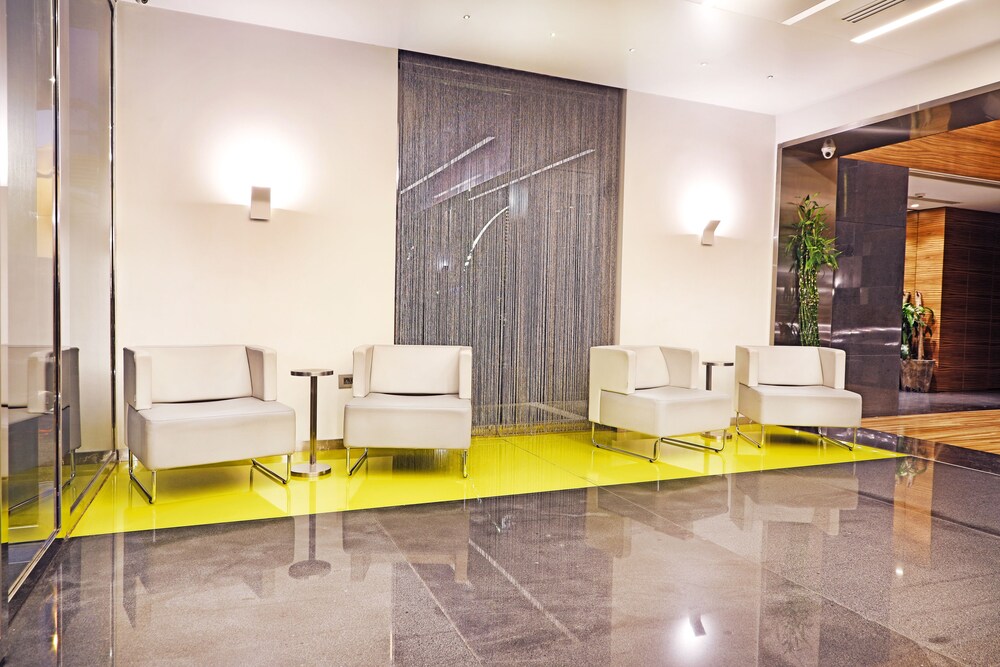 Warwick Stone 55 Hotel Beirut 23/41