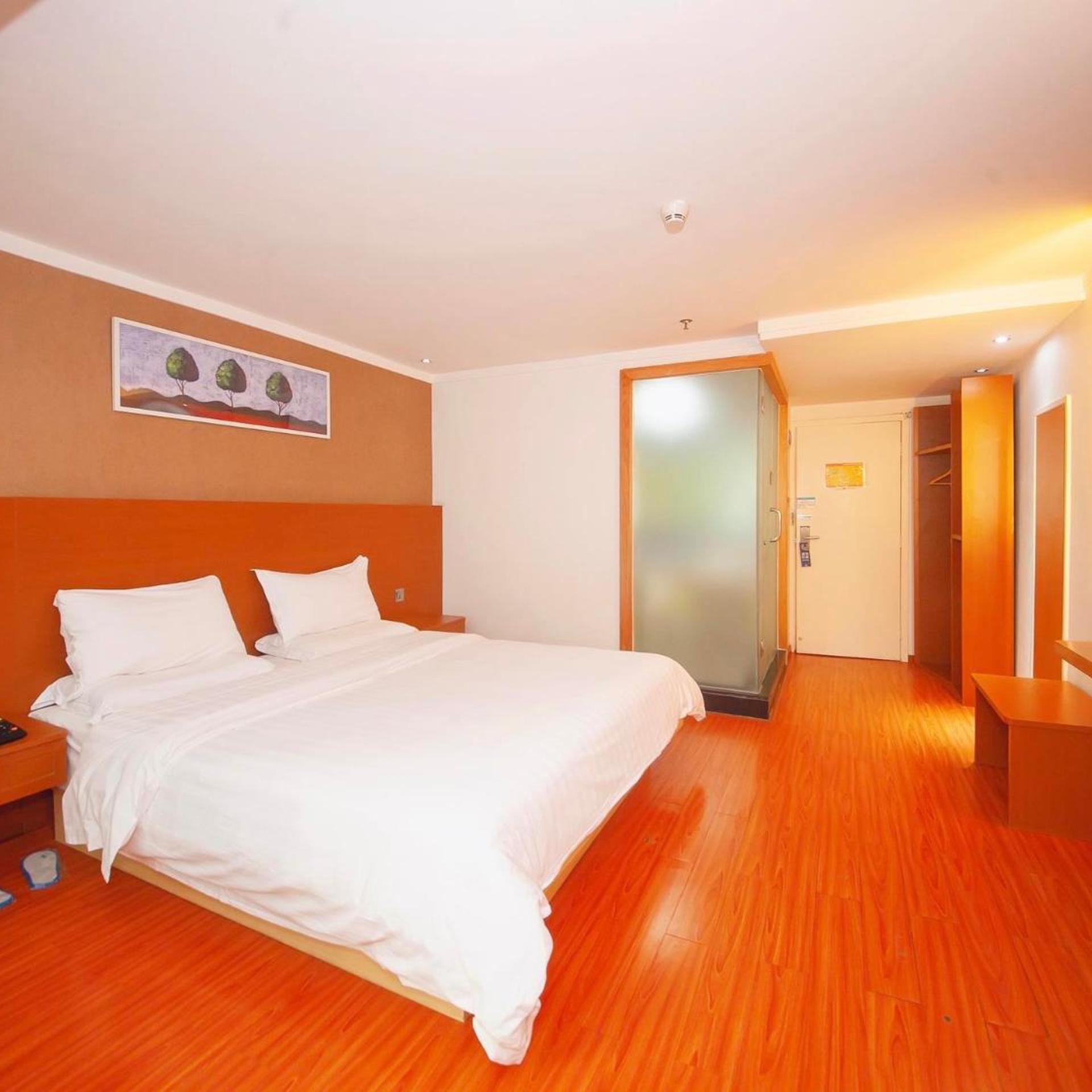 7 Days Inn Shenzhen Guomao Metro Station 21/36