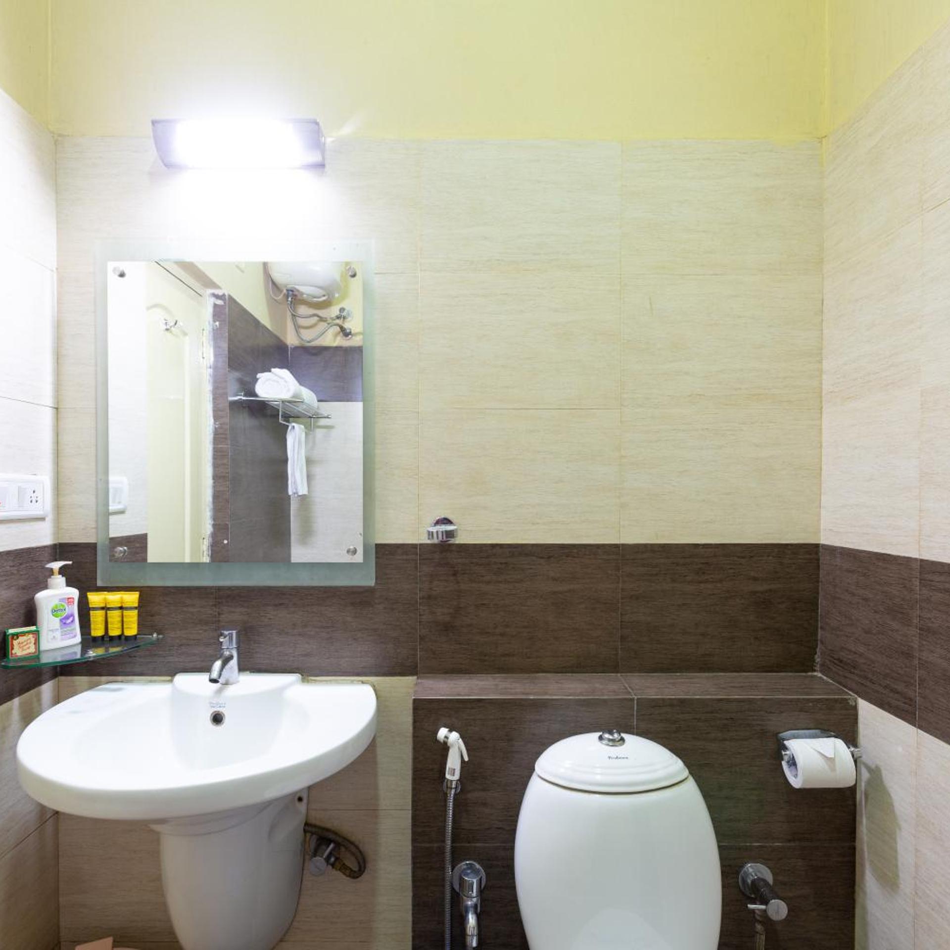 KSTDC Hotel Mayura Valley View 52/53