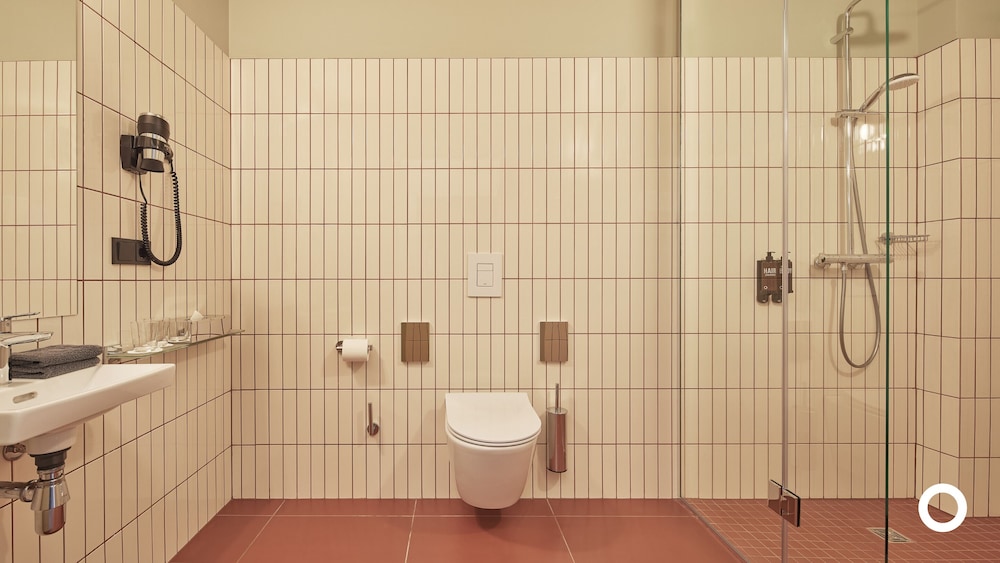 Grandi By Center Hotels 10/67